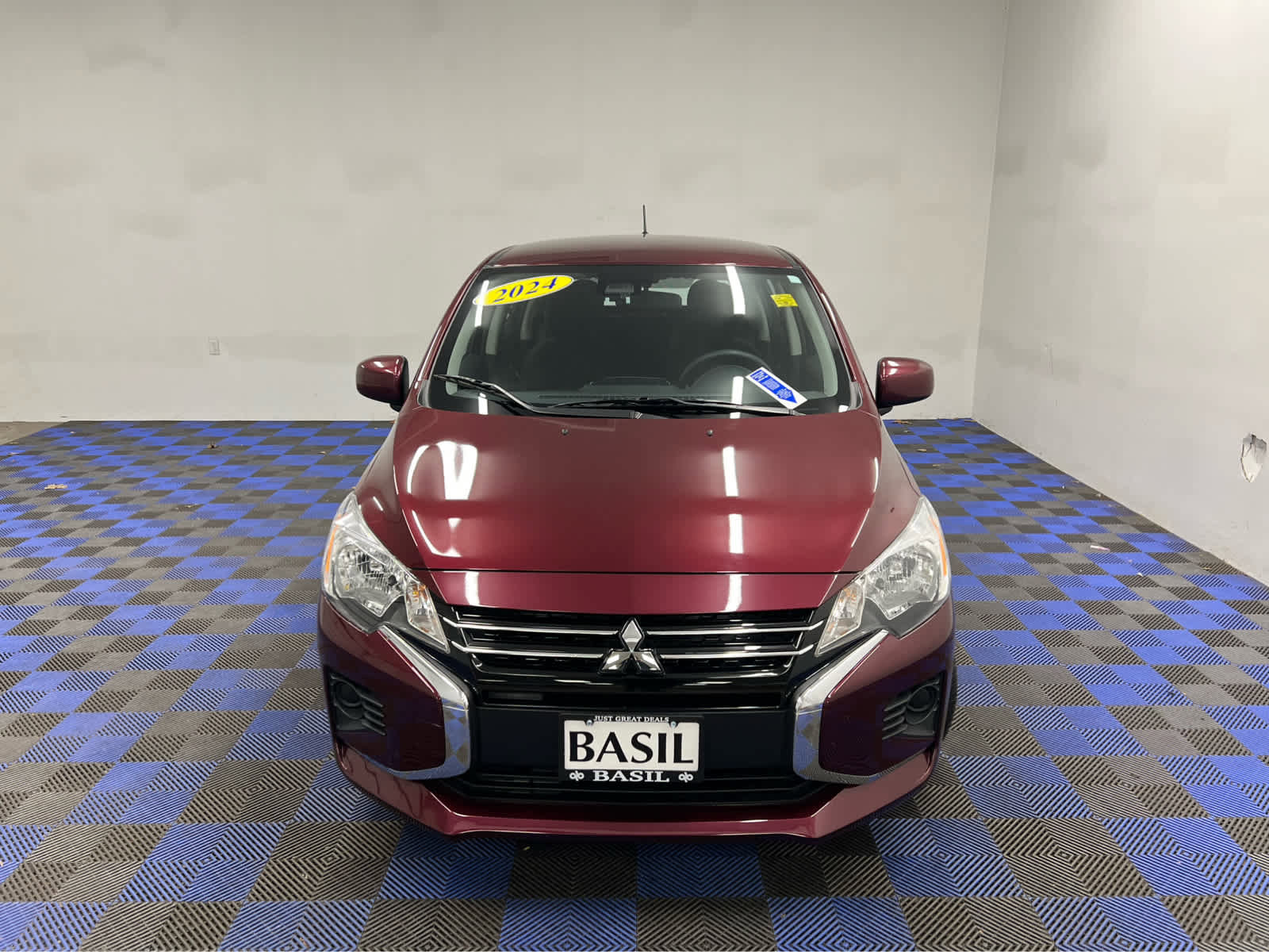 Used 2024 Mitsubishi Mirage ES image 2