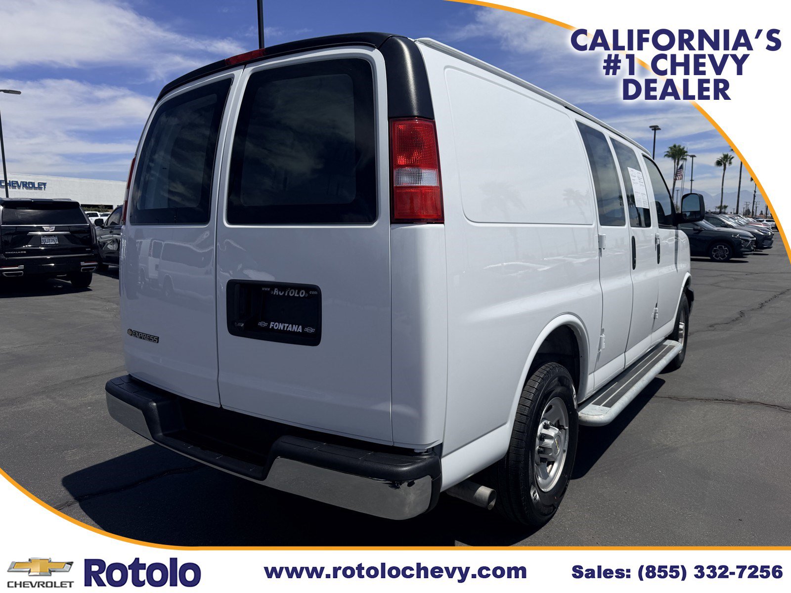 Used 2025 Chevrolet Express 2500 w/ Driver Convenience Package RWD image 6