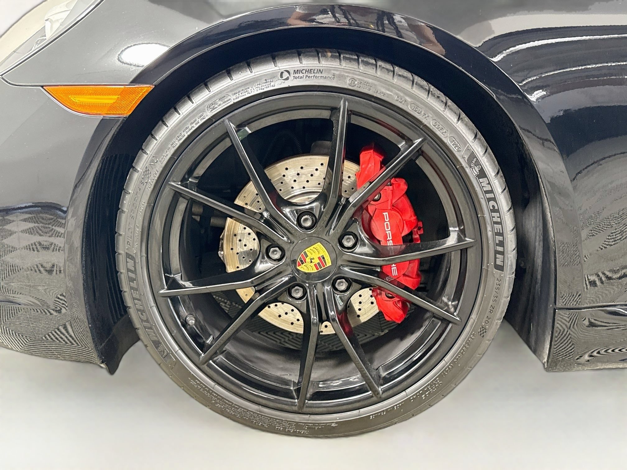 Certified 2018 Porsche 718 Cayman RWD image 23