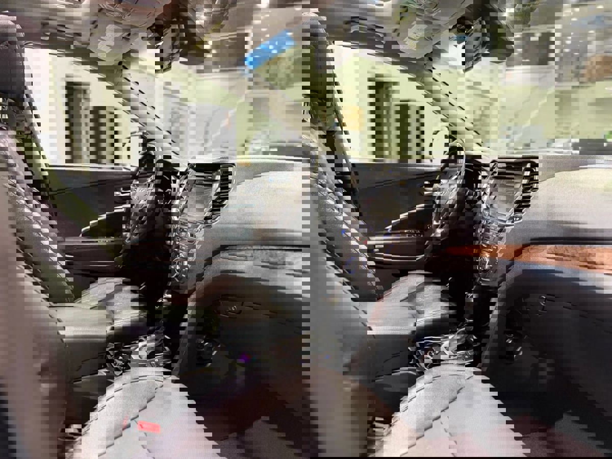 Used 2017 Hyundai Santa Fe SE w/ SE Ultimate Tech Package 03 image 43