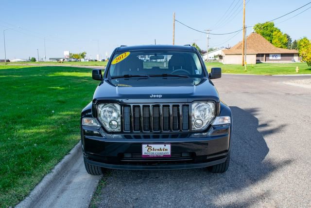 Used 2012 Jeep Liberty Sport image 2