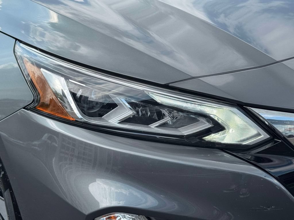 Used 2020 Nissan Altima 2.5 SV FWD image 9