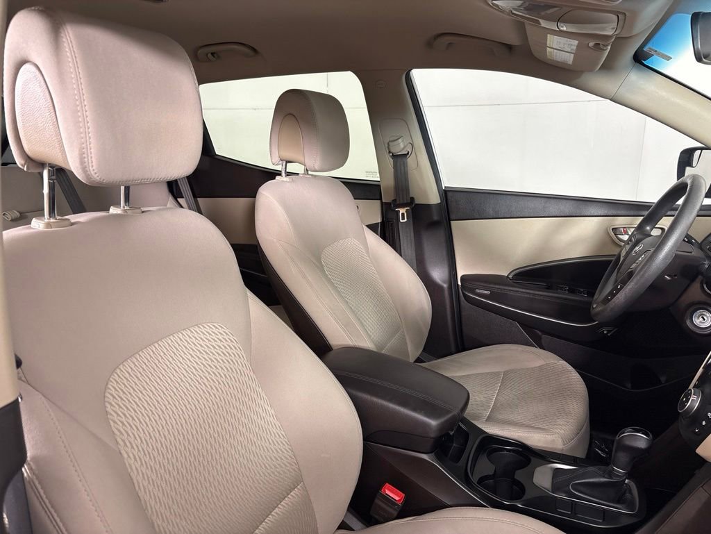 Used 2018 Hyundai Santa Fe Sport FWD image 11