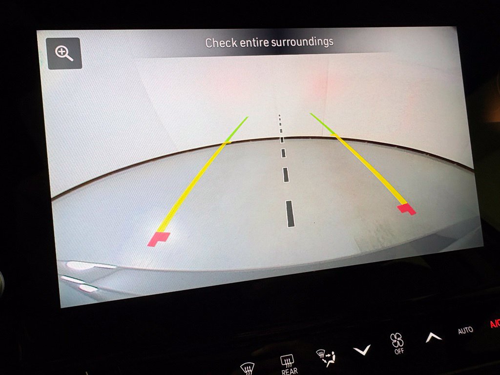 New 2027 Jeep Grand Cherokee Altitude RWD image 32