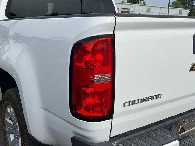 Used 2016 Chevrolet Colorado LT w/ LT Convenience Package RWD image 11