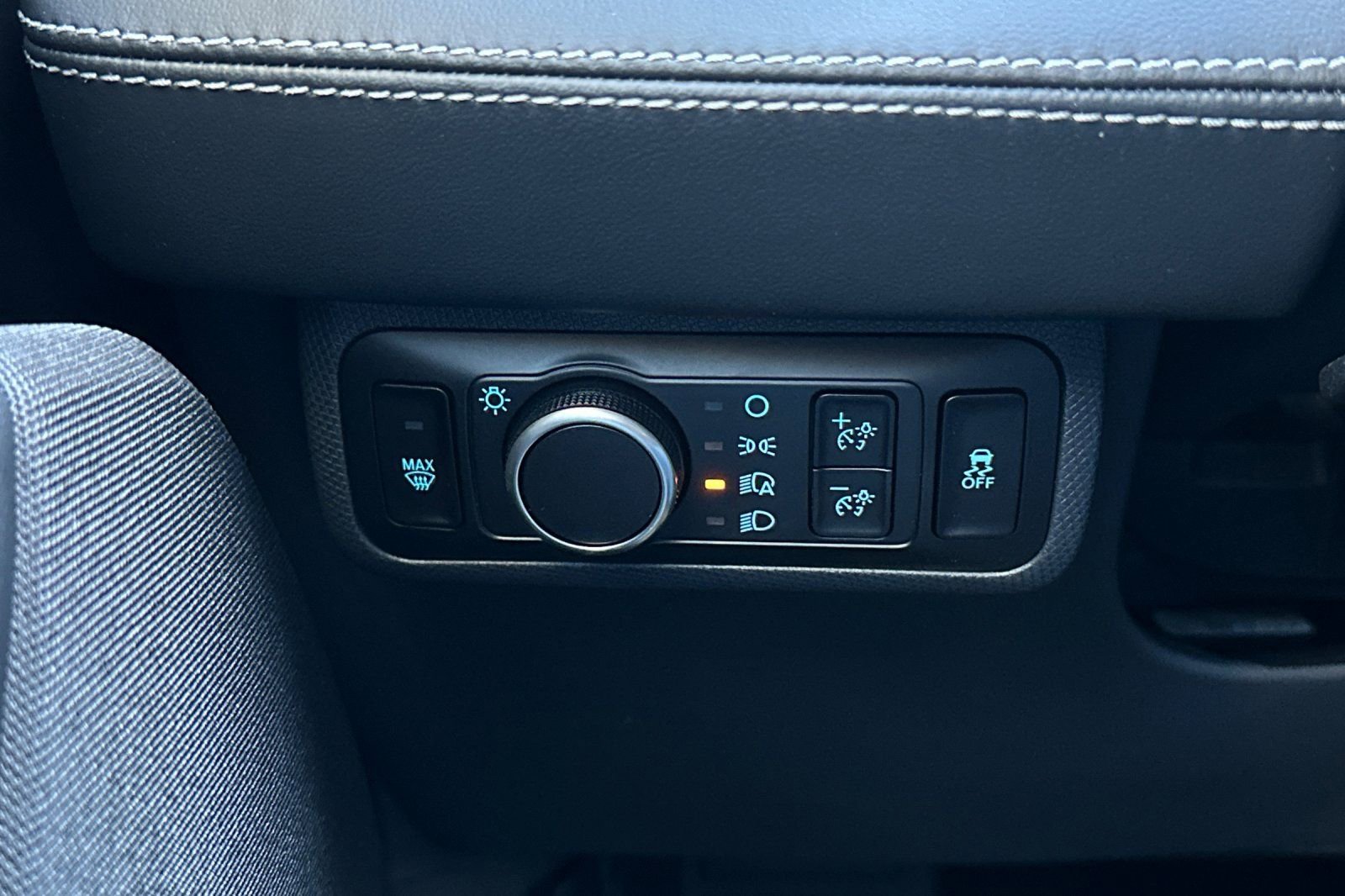 New 2026 Ford Mustang Mach-E Select w/ Interior Protection Package RWD image 27