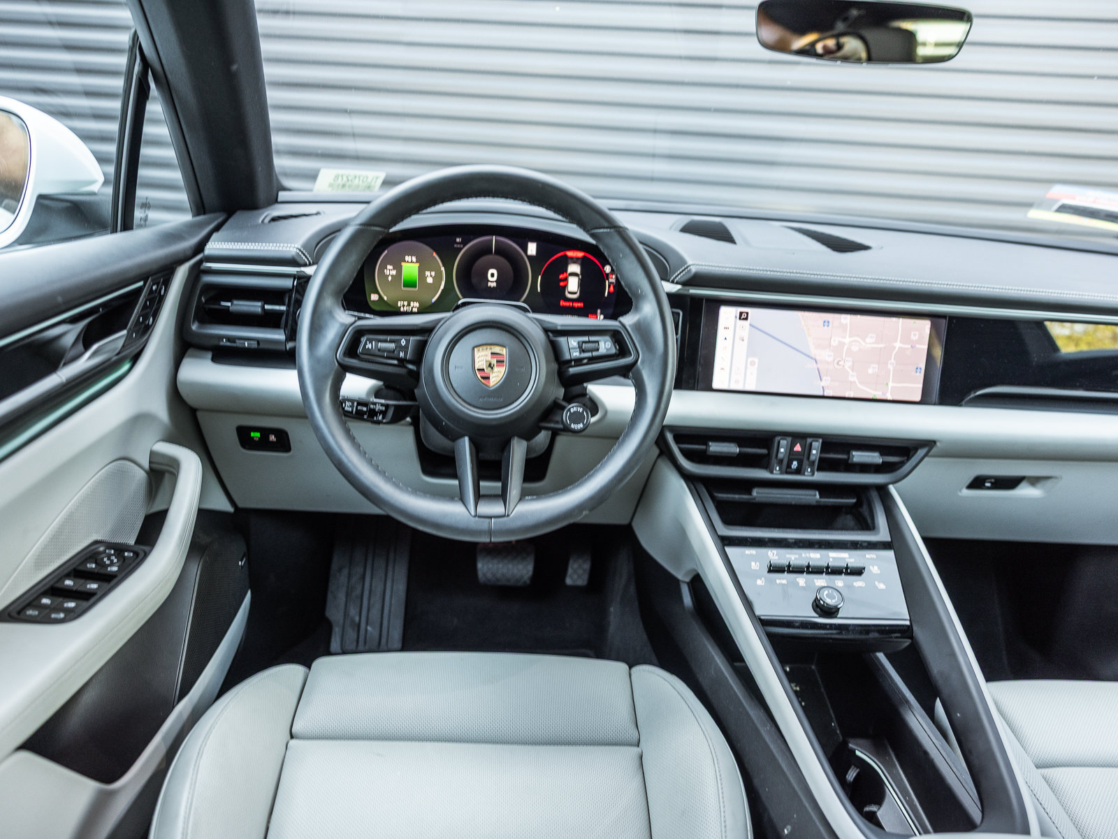 Certified 2026 Porsche Macan Electric RWD image 11