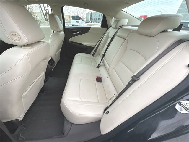 Used 2024 Chevrolet Malibu LT image 25