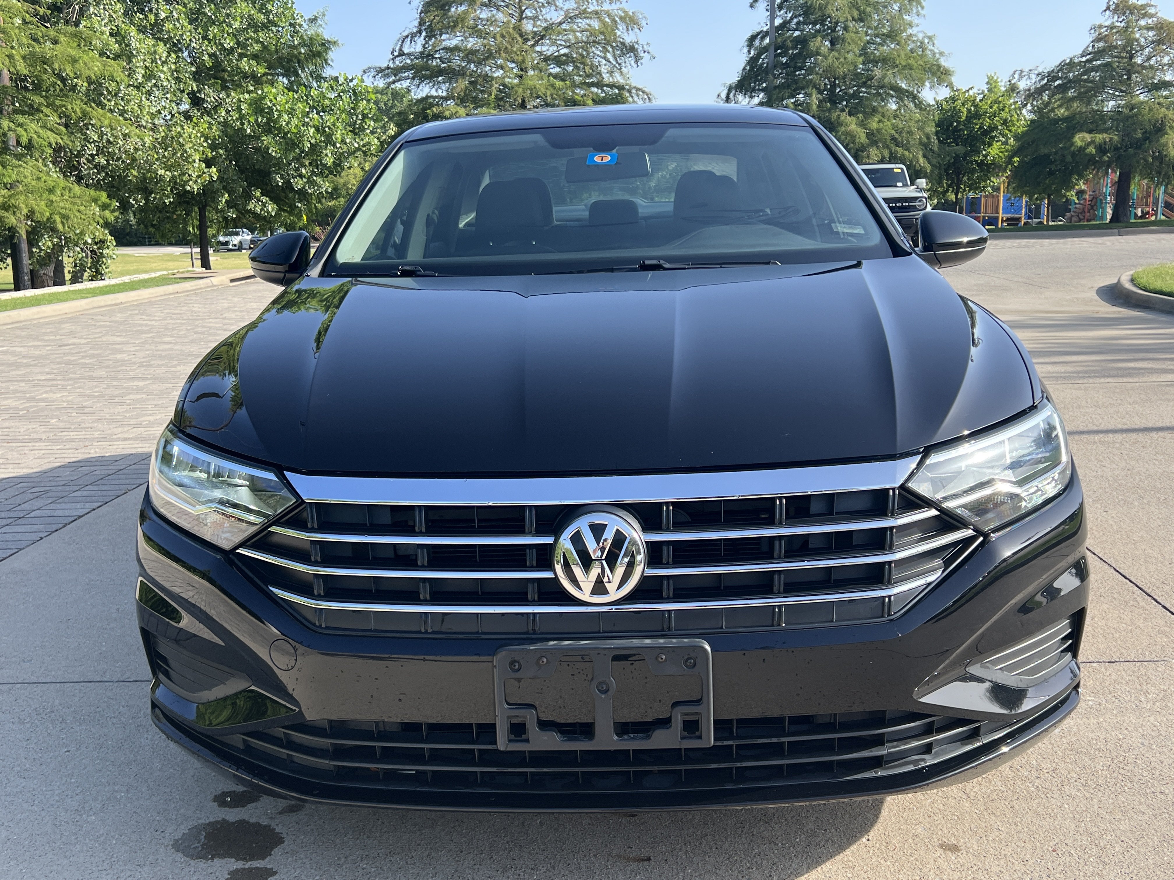 Used 2019 Volkswagen Jetta SE FWD image 3
