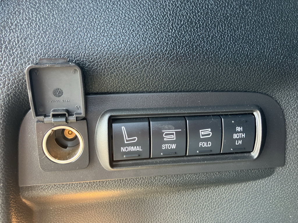 Used 2018 Ford Explorer Sport w/ Equipment Group 401A image 35