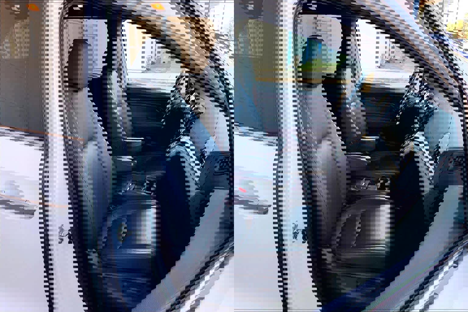 Used 2018 Honda Odyssey EX-L image 8