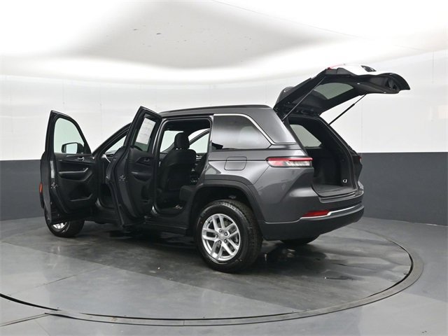 New 2025 Jeep Grand Cherokee Laredo X image 47