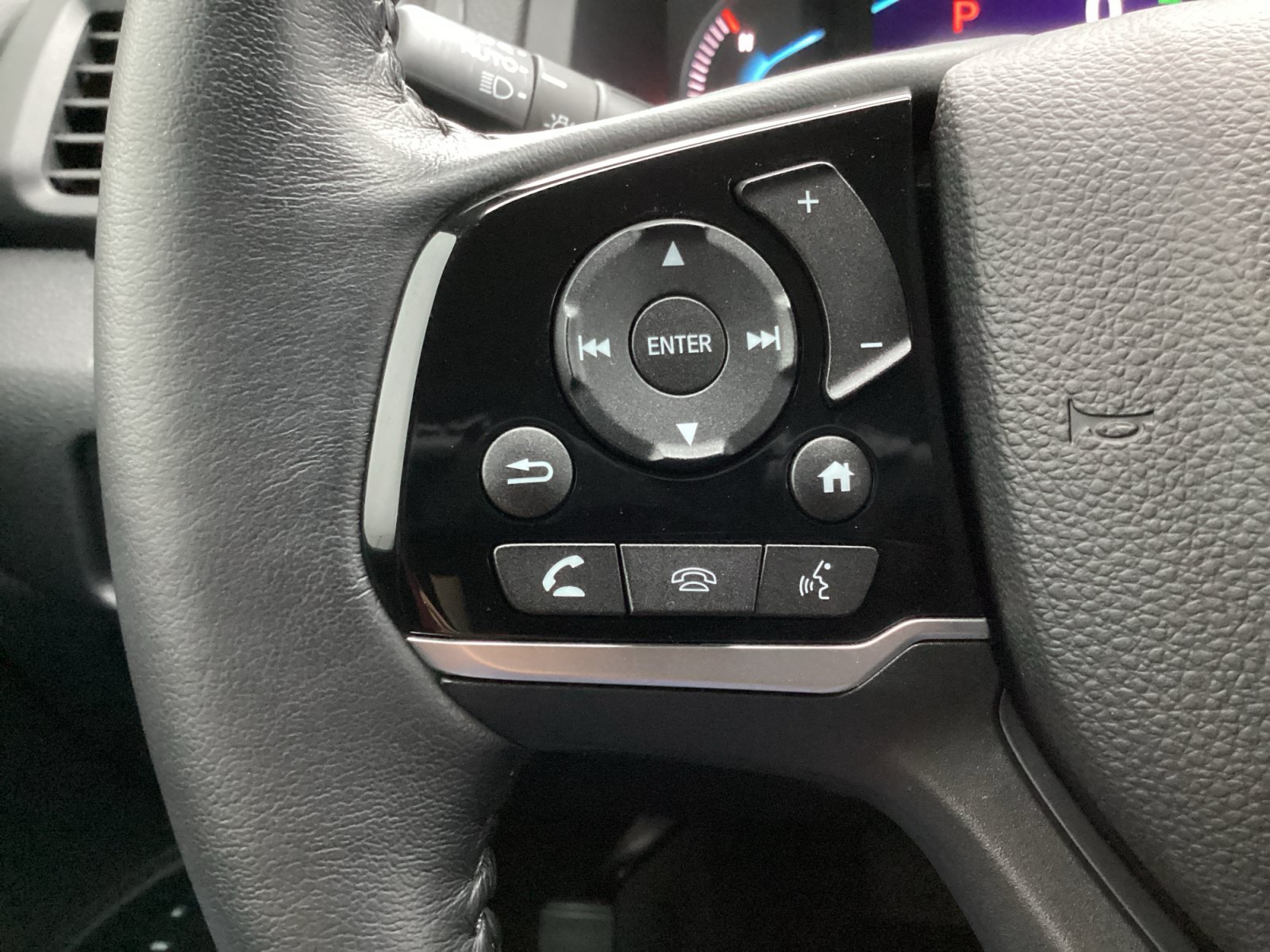 Used 2021 Honda Pilot Touring image 19