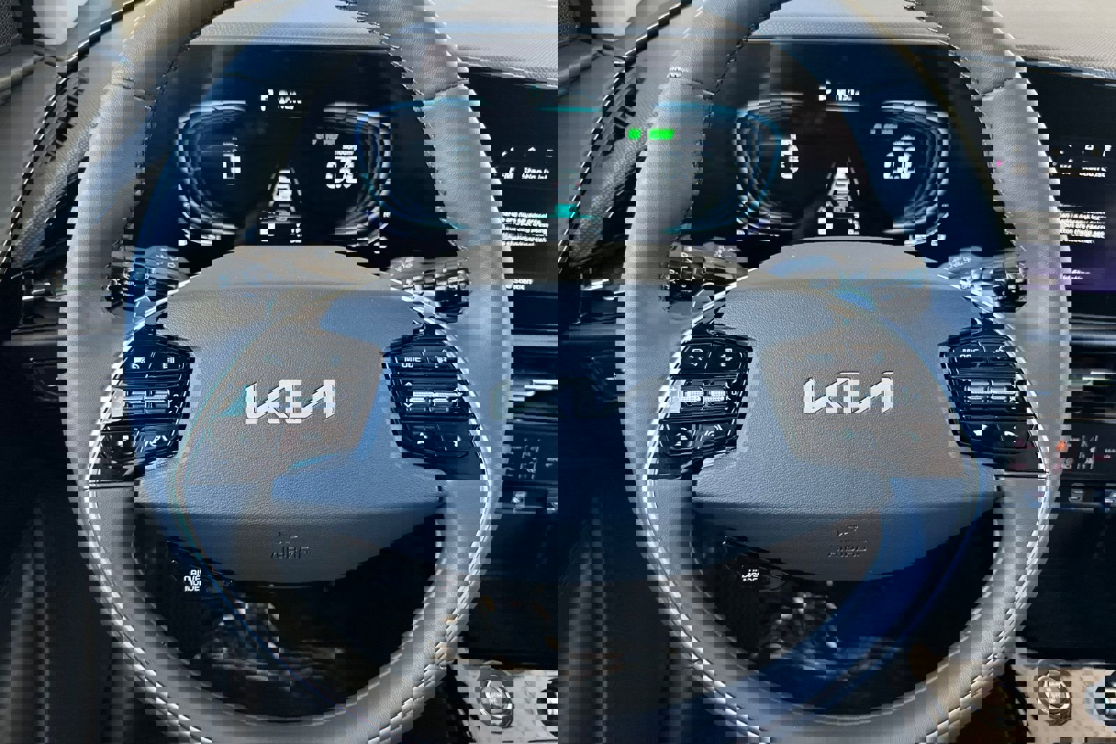 New 2025 Kia Niro SX image 20