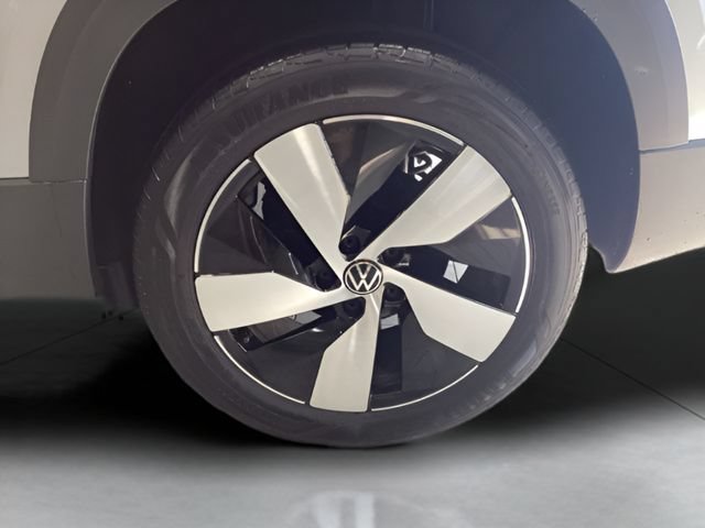 Certified 2024 Volkswagen Taos S AWD/4WD image 24
