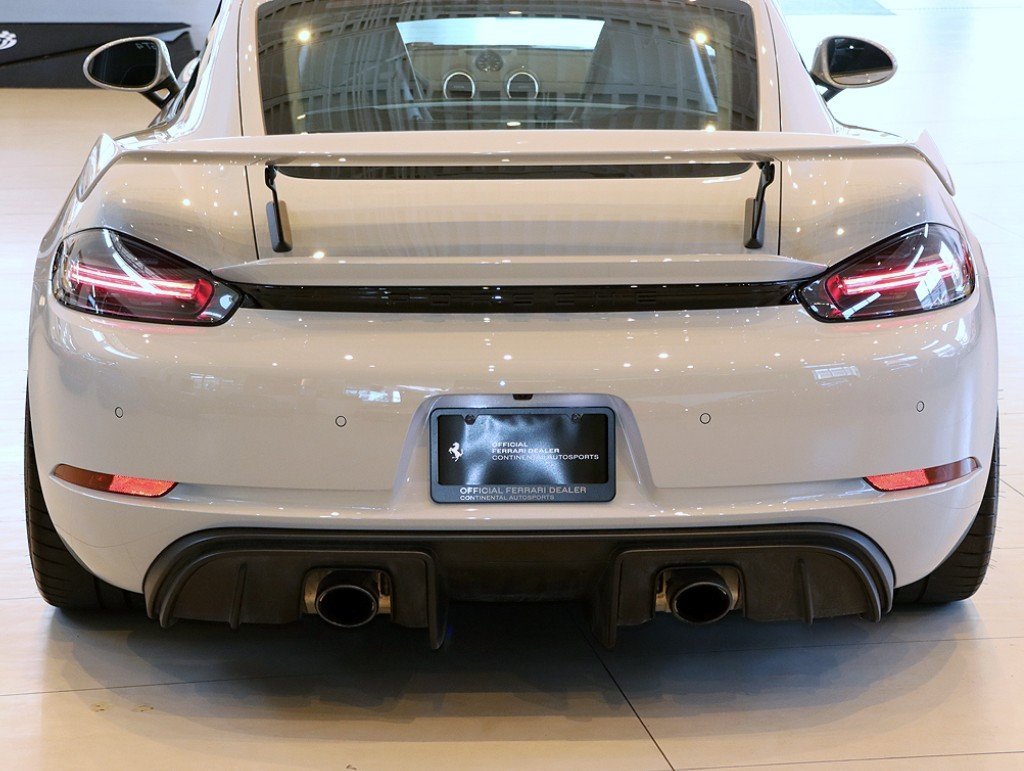 Used 2020 Porsche 718 Cayman GT4 image 33