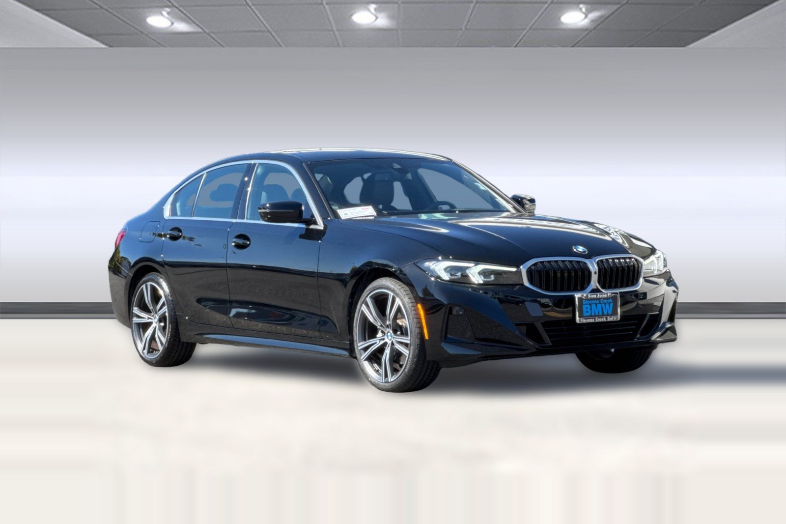 Certified 2024 BMW 330i xDrive Sedan w/ Premium Package AWD/4WD image 7