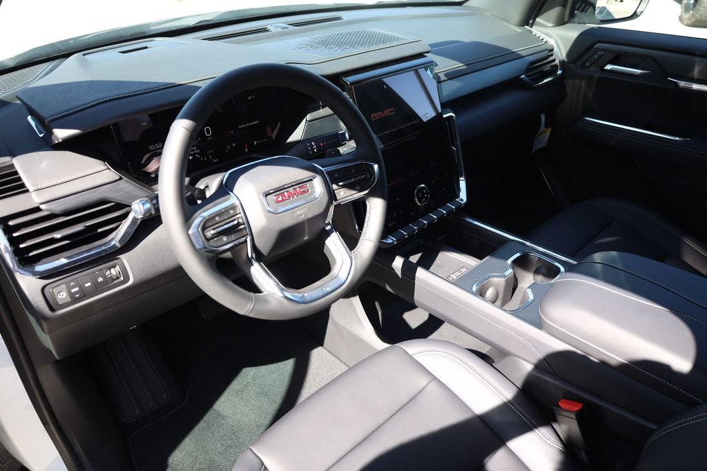New 2027 GMC Acadia Elevation w/ Elevation Premium Package AWD/4WD image 12