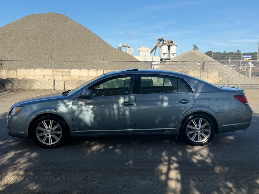 Used 2007 Toyota Avalon XL FWD image 6