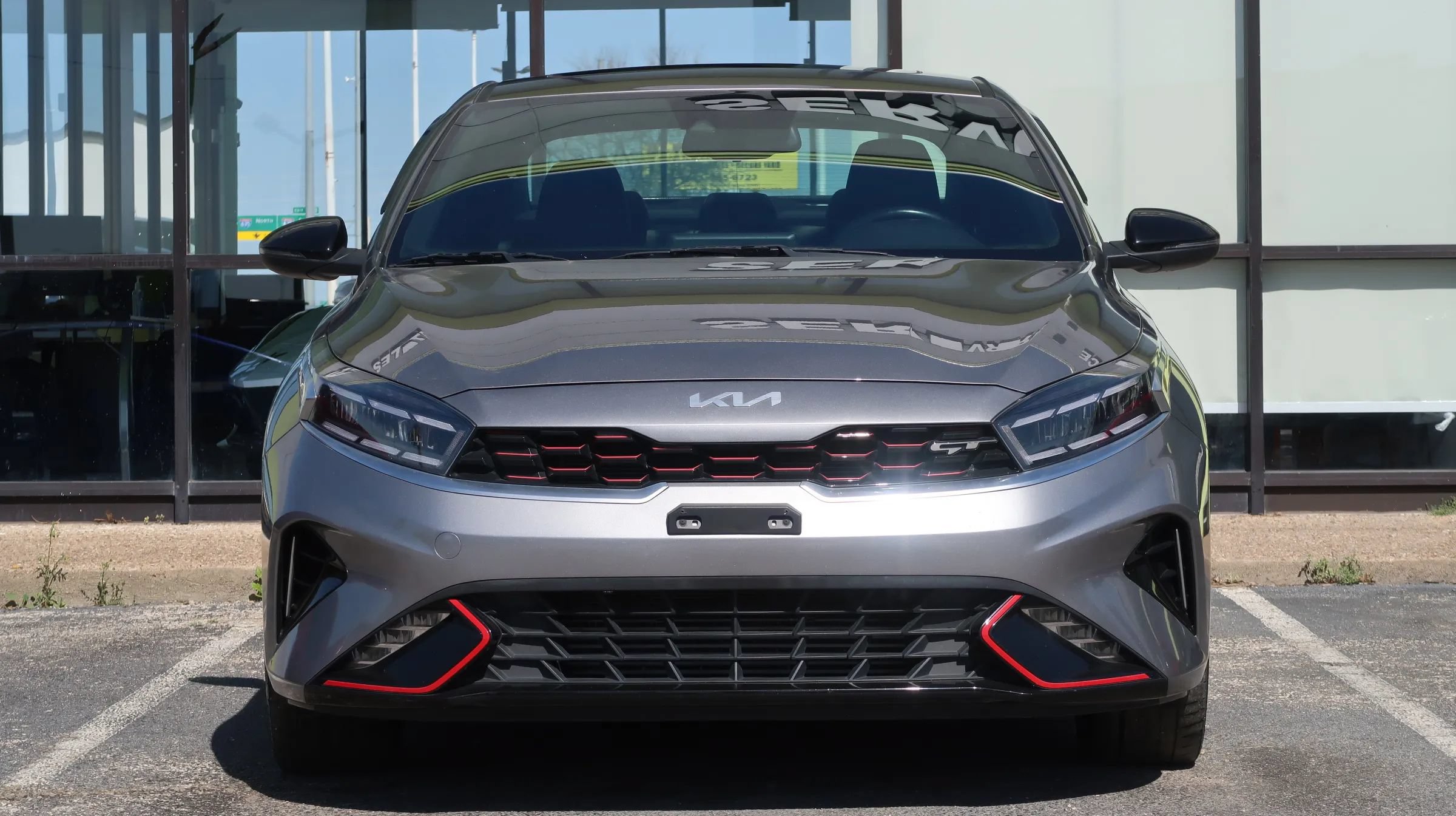 Used 2022 Kia Forte GT FWD image 2