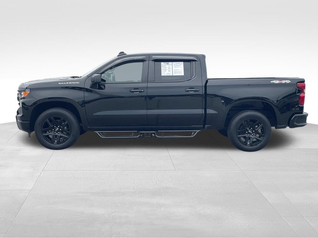 Used 2024 Chevrolet Silverado 1500 Custom AWD/4WD image 7