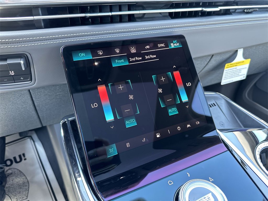 New 2025 Cadillac Escalade IQ Luxury 1 w/ Smart Trailering package image 19