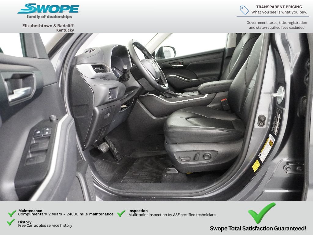 Used 2021 Toyota Highlander XLE AWD/4WD image 13