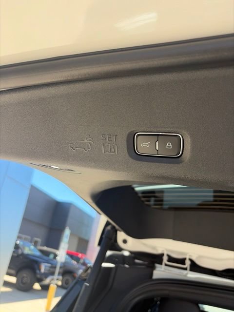 New 2026 Ford Expedition Max Platinum w/ Stealth Appearance Package AWD/4WD image 14