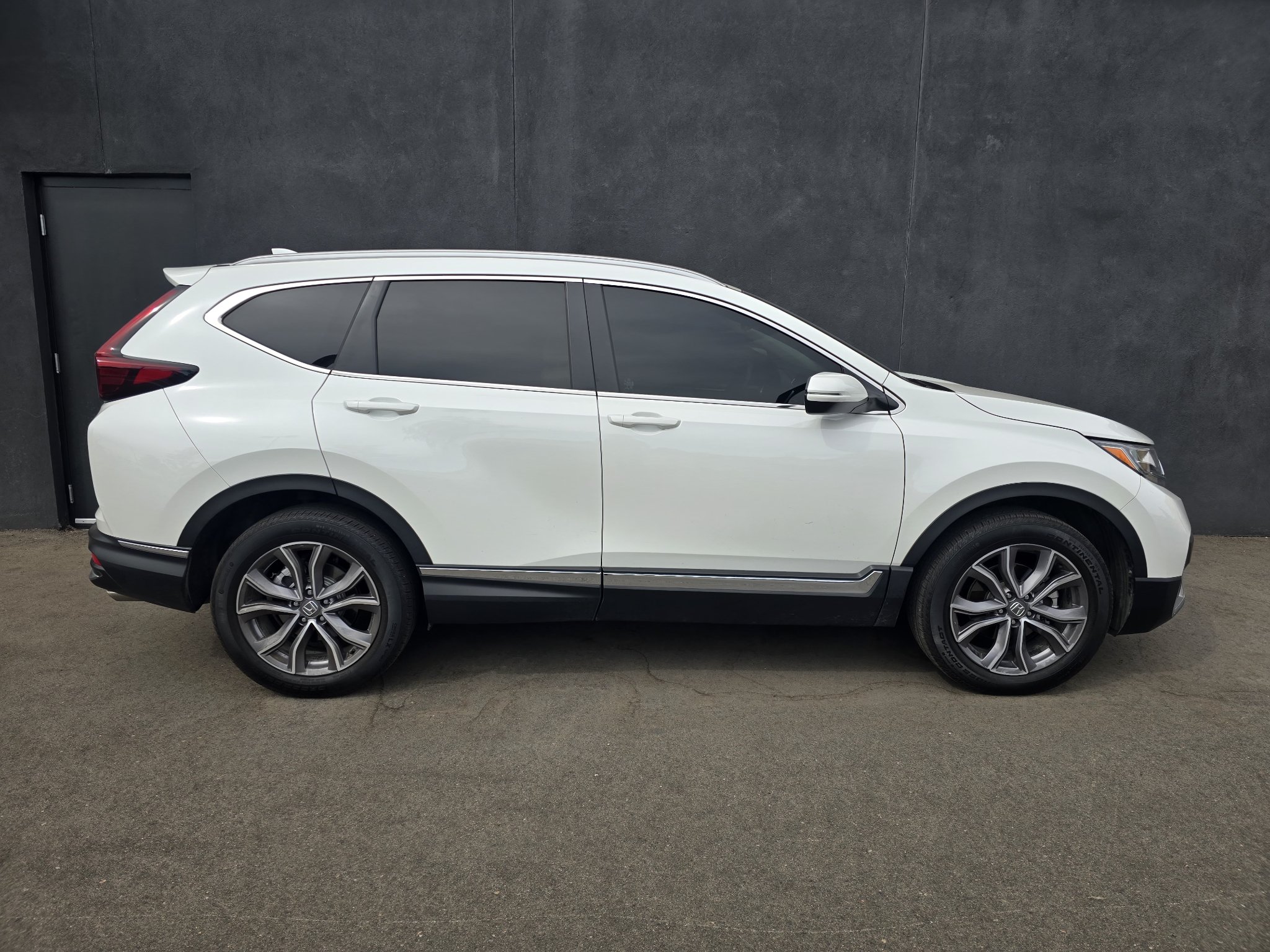 Used 2021 Honda CR-V Touring image 5