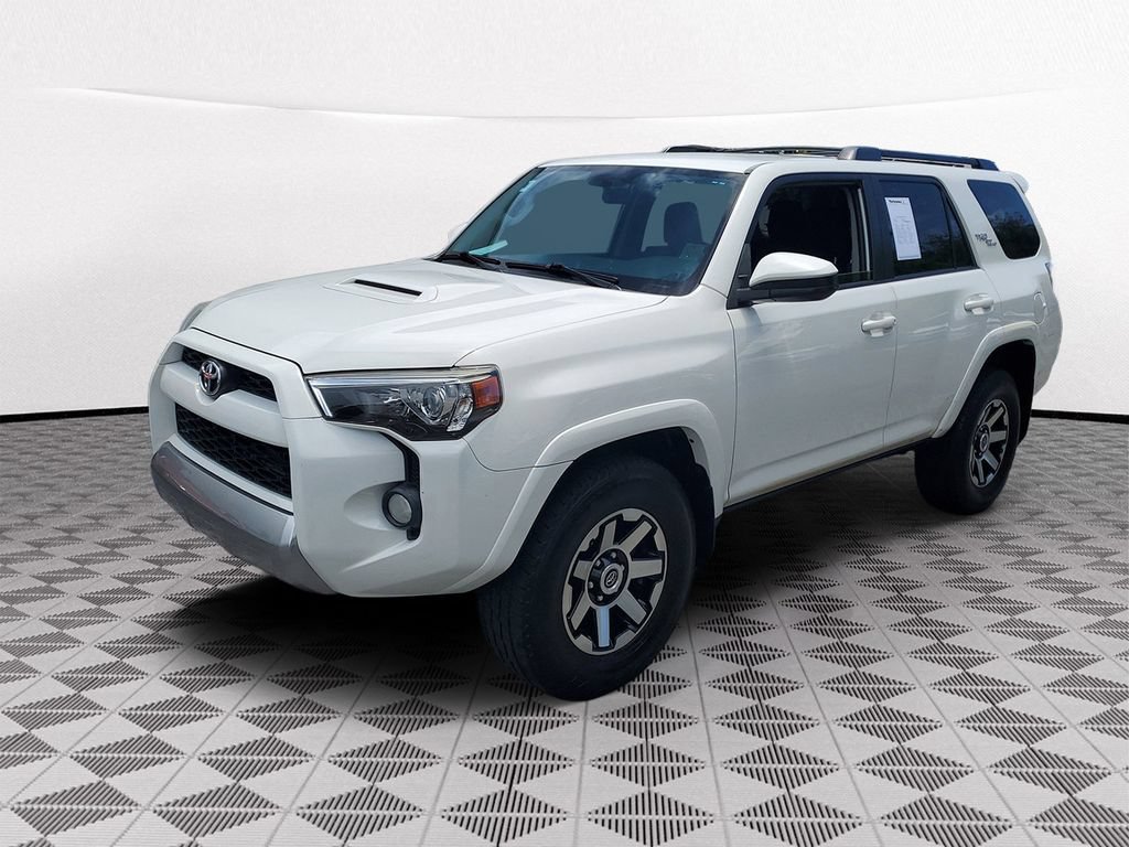 Used 2019 Toyota 4Runner TRD Off-Road AWD/4WD image 3