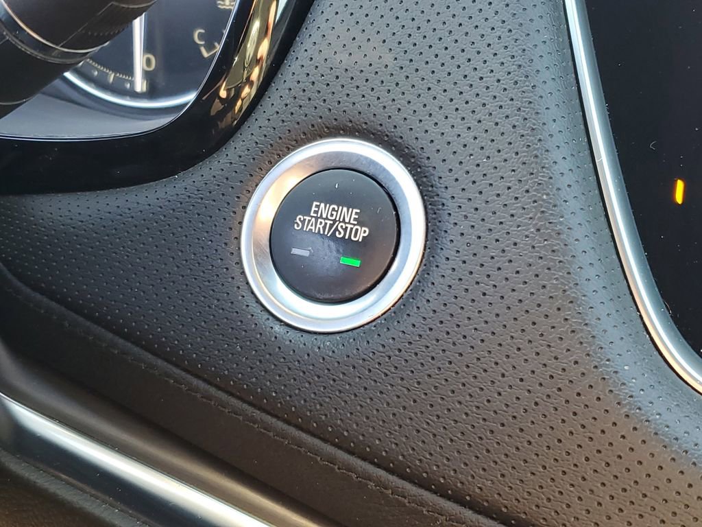 Used 2023 Cadillac XT5 Luxury image 13