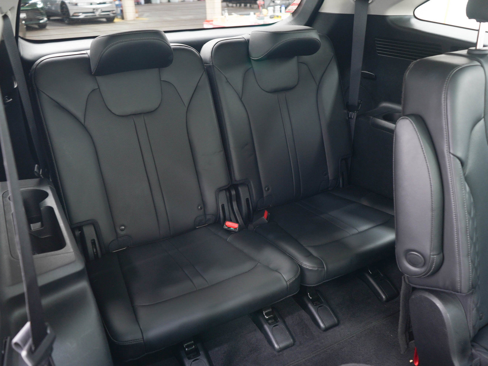 Used 2023 Kia Sorento SX Prestige AWD/4WD image 13