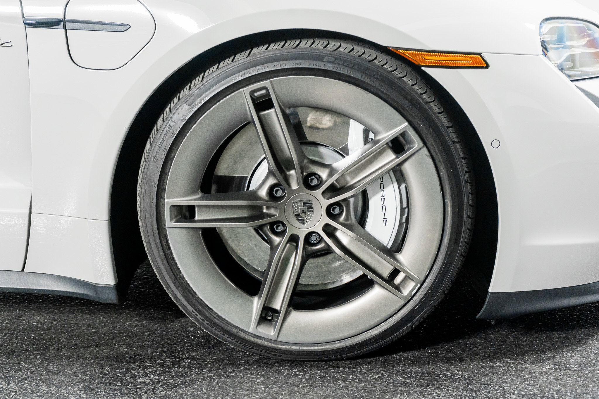 Used 2025 Porsche Taycan Turbo w/ Premium Package image 7