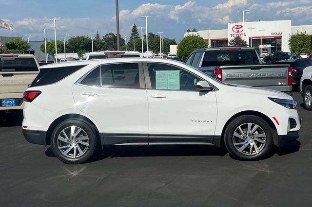 Used 2023 Chevrolet Equinox LT FWD image 3