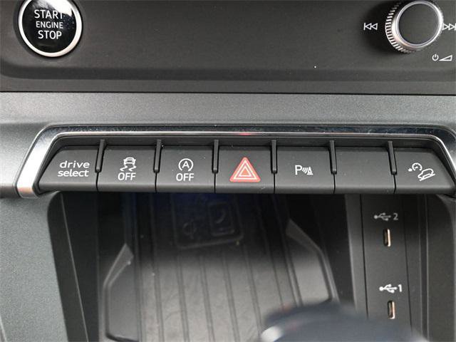 Certified 2025 Audi Q3 2.0T Premium Plus image 24