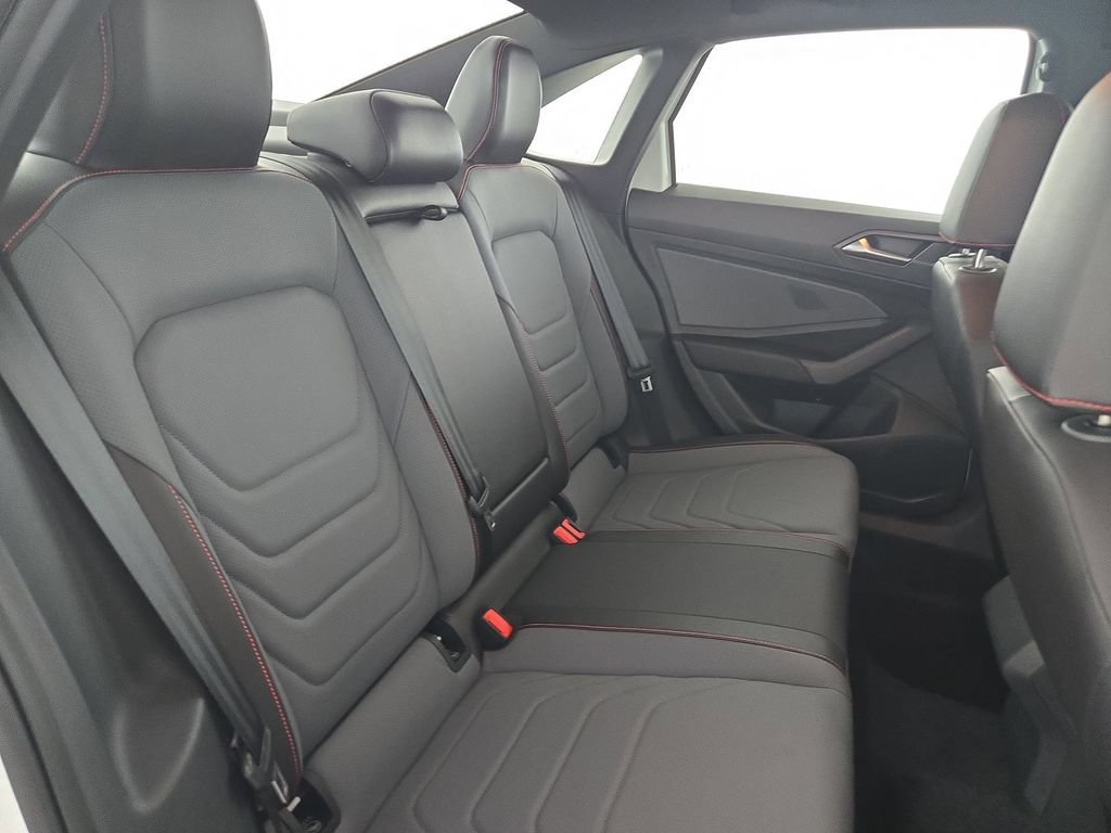 Used 2025 Volkswagen Jetta GLI Autobahn FWD image 31