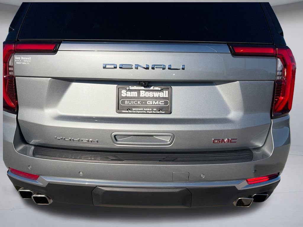Certified 2025 GMC Yukon Denali image 32