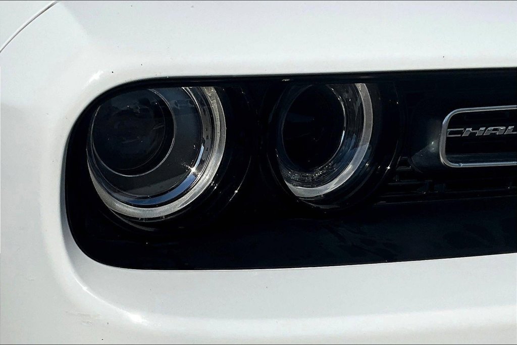 Used 2023 Dodge Challenger SXT RWD image 31