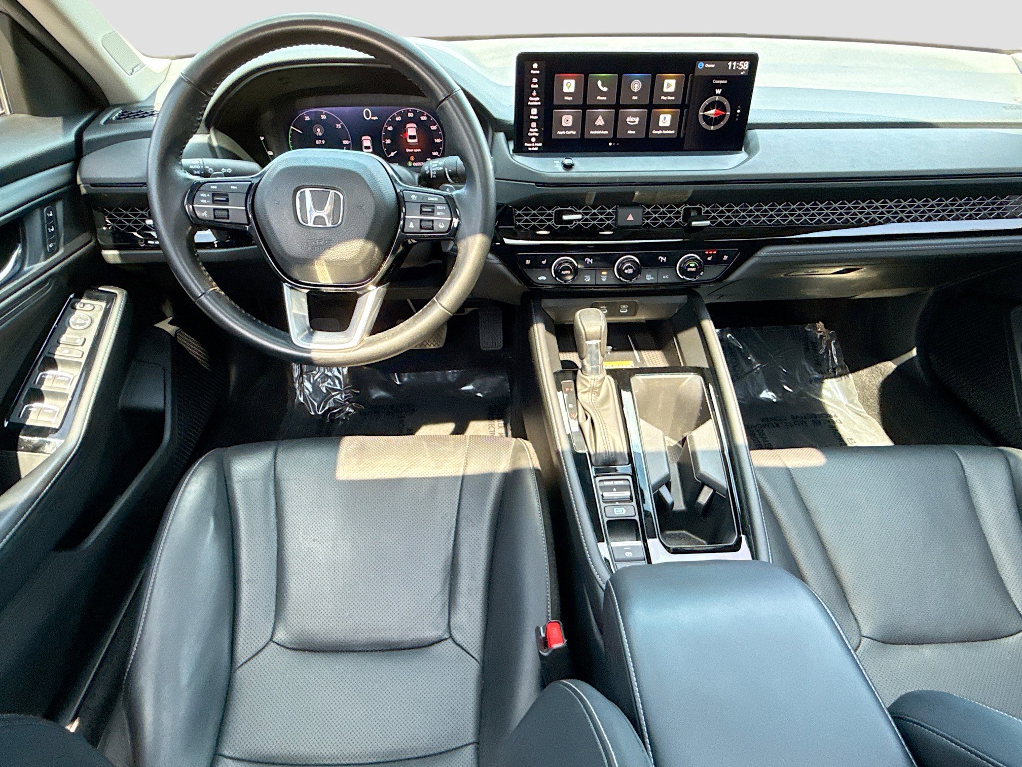 Used 2023 Honda Accord Touring image 15