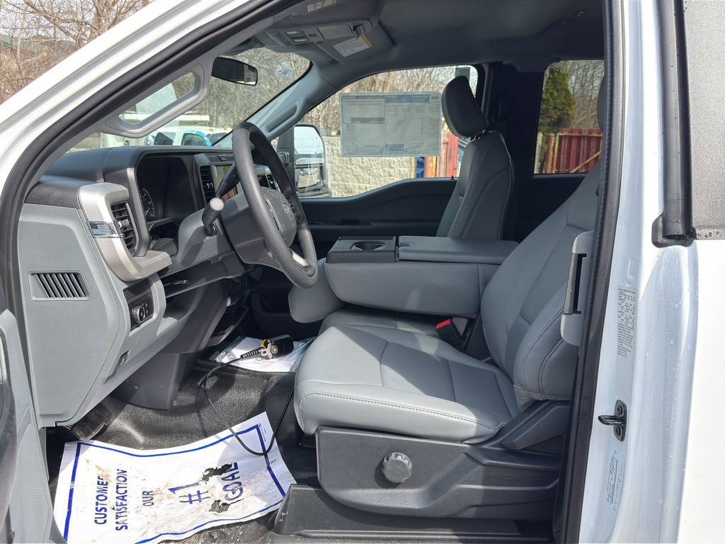 New 2026 Ford F450 XL w/ XL Chrome Package AWD/4WD image 13