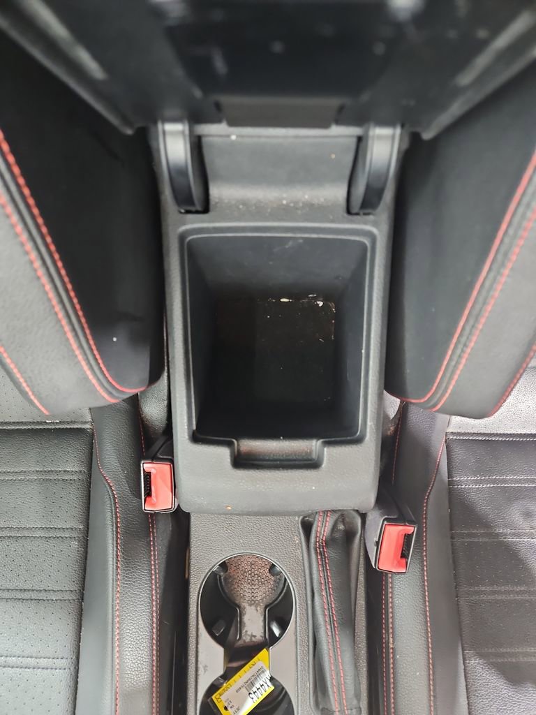 Used 2017 Volkswagen Jetta GLI image 25