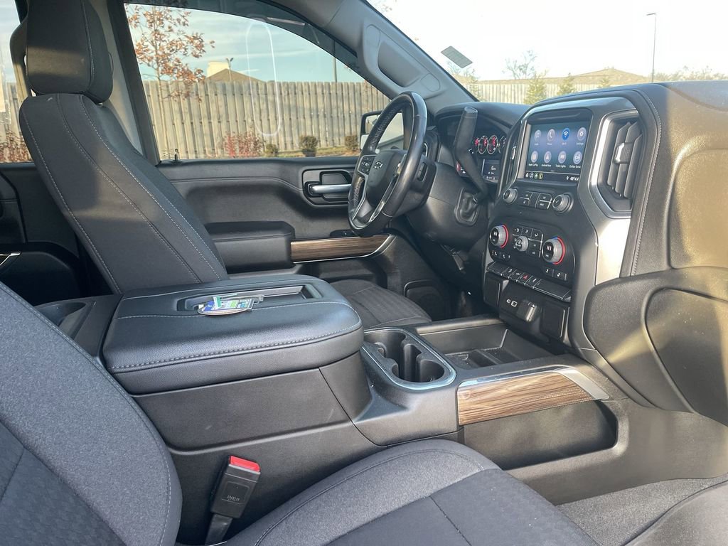 Used 2021 Chevrolet Silverado 1500 LT Trail Boss image 30