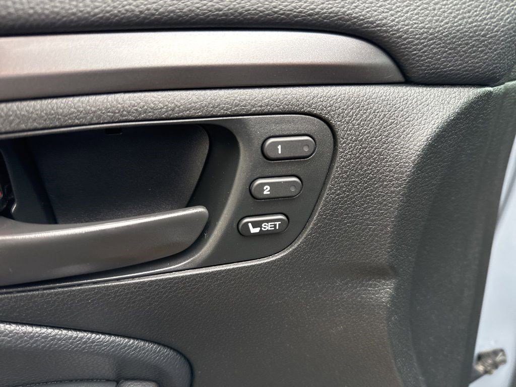 Certified 2023 Honda Passport EX-L image 9