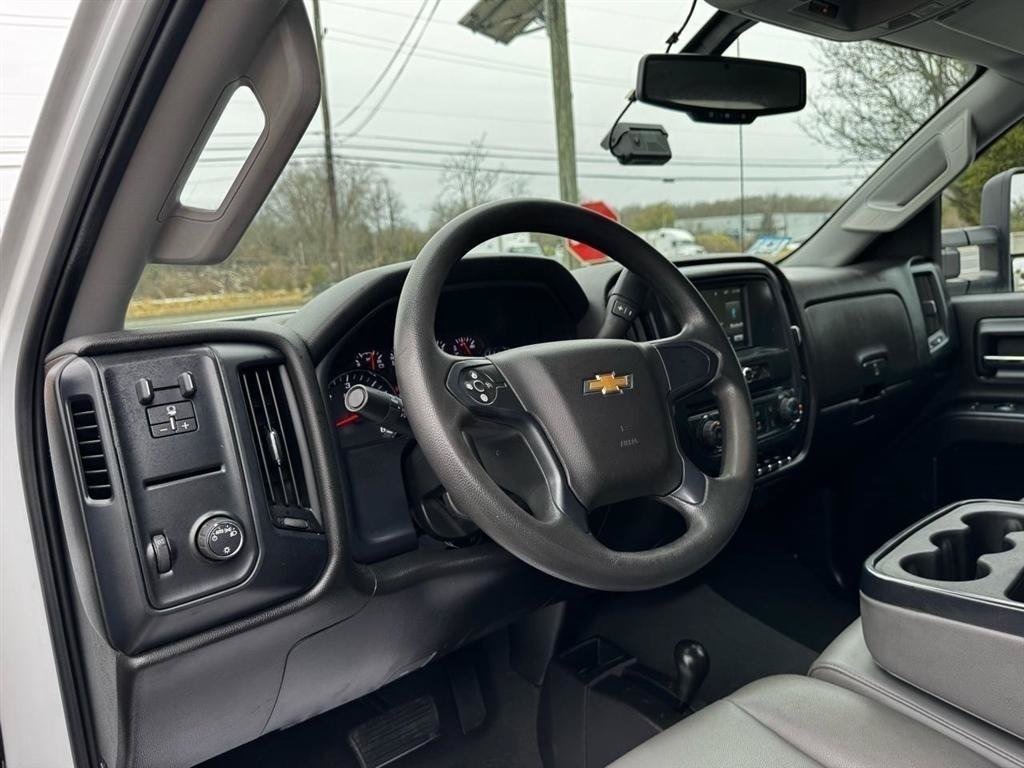 Used 2019 Chevrolet Silverado 2500 W/T w/ WT Convenience Package AWD/4WD image 29