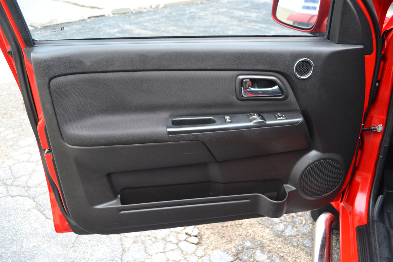 Used 2011 Chevrolet Colorado LT image 23