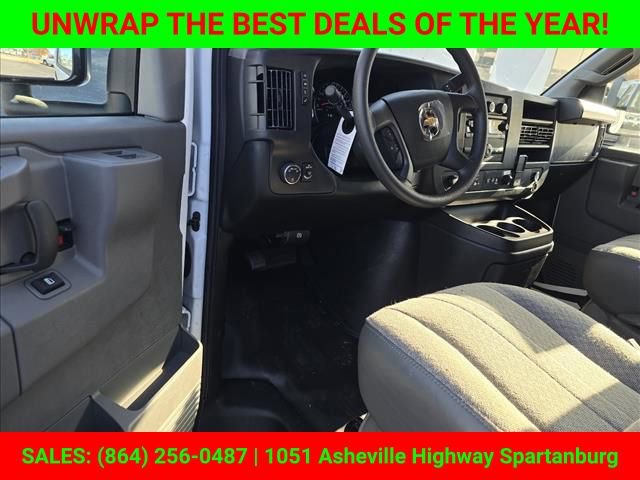 New 2025 Chevrolet Express 3500 w/ Power Convenience Package image 14