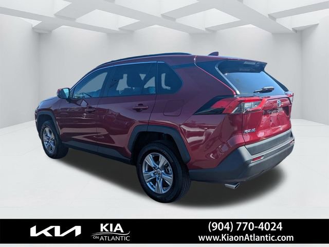 Used 2023 Toyota RAV4 XLE FWD image 5