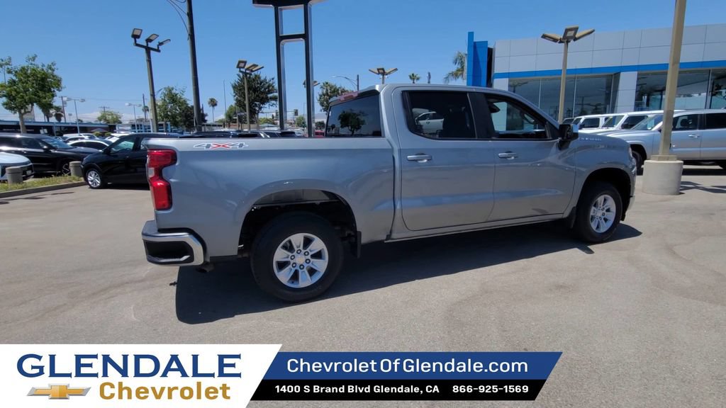 Certified 2025 Chevrolet Silverado 1500 LT AWD/4WD image 8