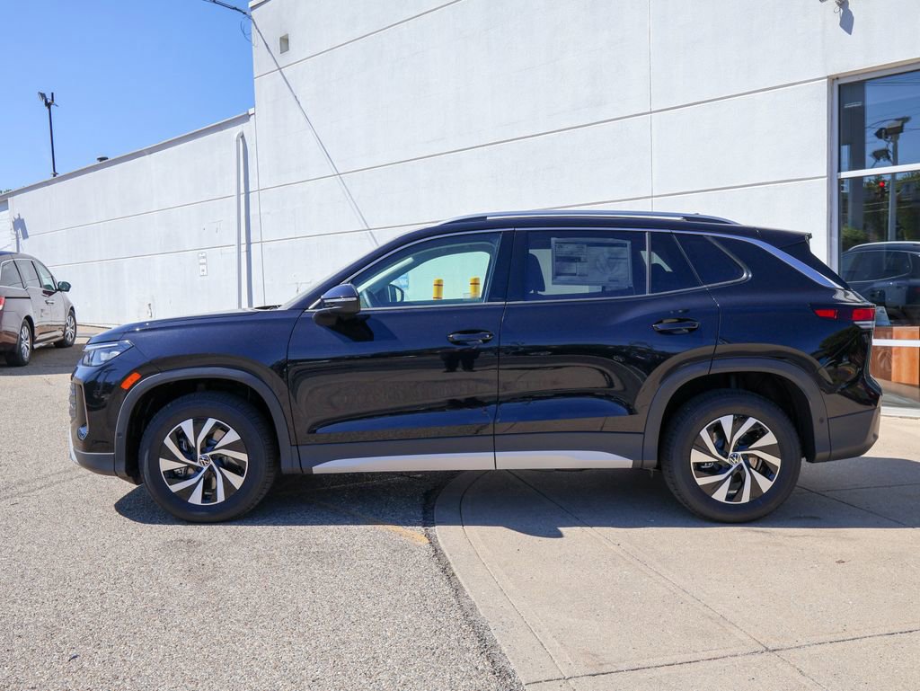 New 2026 Volkswagen Tiguan S AWD/4WD image 2