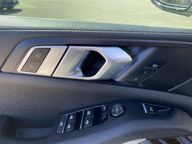 Used 2020 BMW X5 xDrive40i w/ Convenience Package image 14